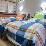 Hotel Square 2*