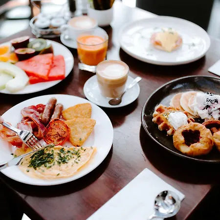 Square Szálloda Szkopje