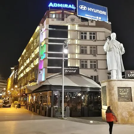 Square Szálloda Szkopje